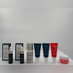 NWT Sunday Riley deluxe mini travel 7 pcs gift bundle